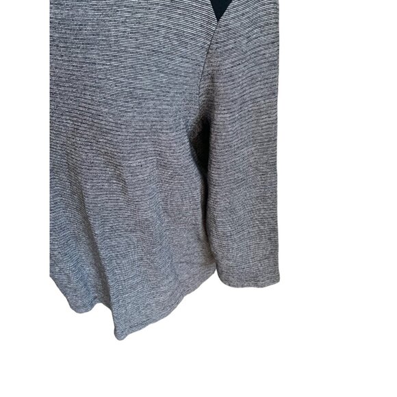 Chico's White Black Color Block 3/4 Sleeve Pullover Shirt Womens size 1 Medium - Picture 4 of 8